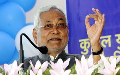 nitish kumar new pic 120180112170511_l